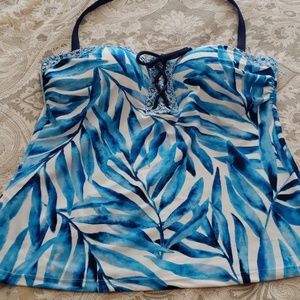 NWOT SOL Swimsuit Tankini Halter top. Free w/min spend